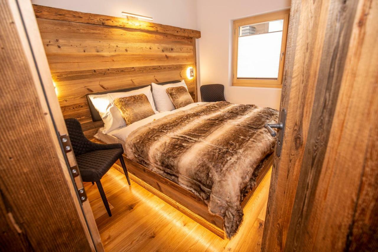 Palace Luxury Wellness And Boutique Ski-in-out Apartment *