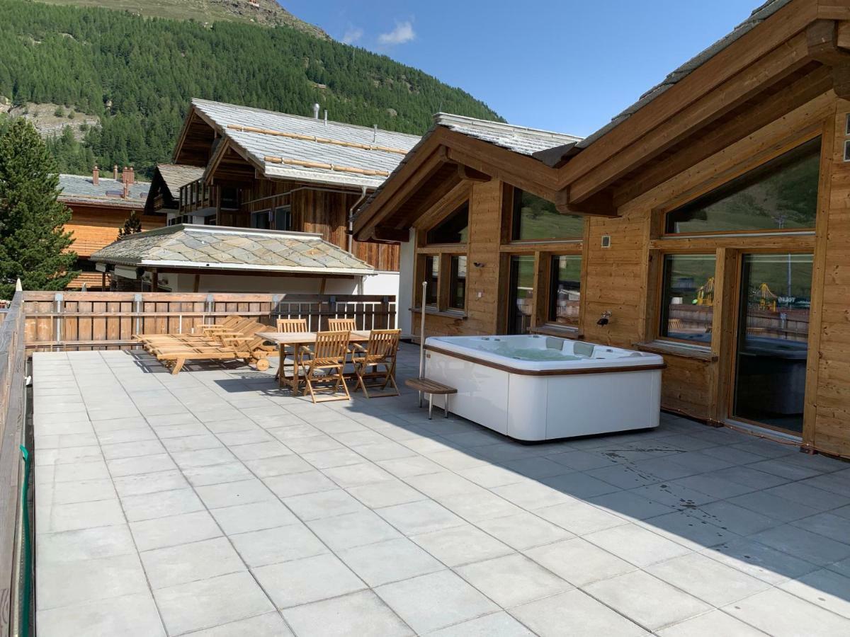 Palace Luxury Wellness And Boutique Ski-in-out Apartment Saas-Fee